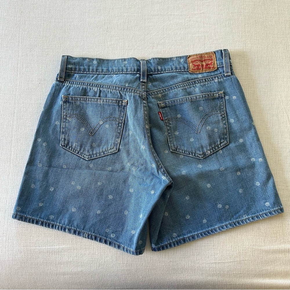 Levi’s Mid-Rise Shorts